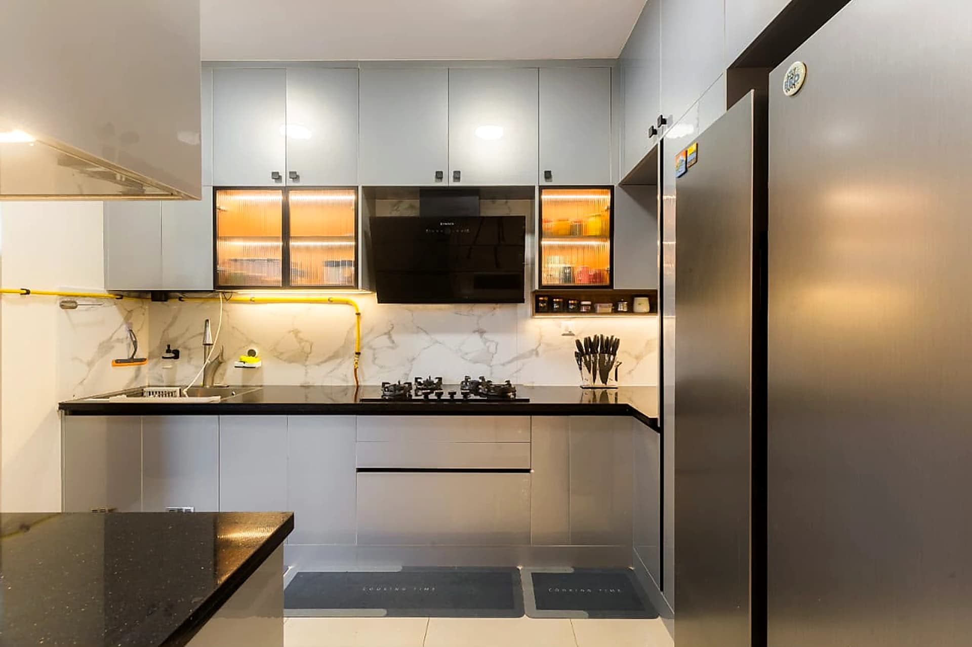 Contemporary Modular Kitchen - Photo 4